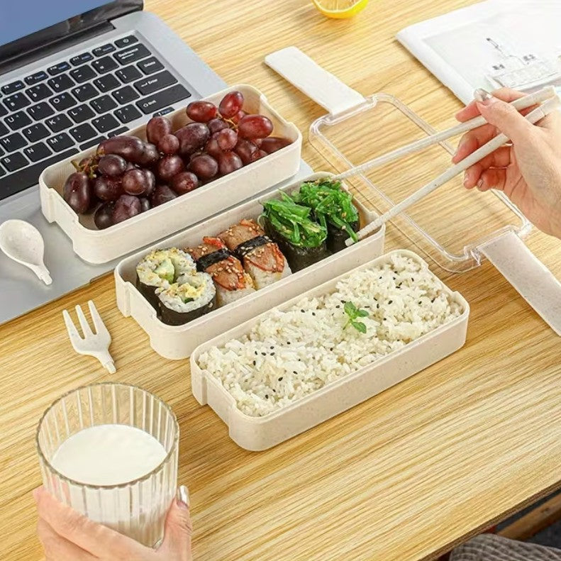 Cutie pranz 3 compartimente, Zola®, 900ml, include lingura si furculita, din plastic, 17.5x11.5 cm, bej Cutie pranz 3 compartimente, Zola®, 900ml, include lingura si furculita, din plastic, 17.5x11.5 cm, bej